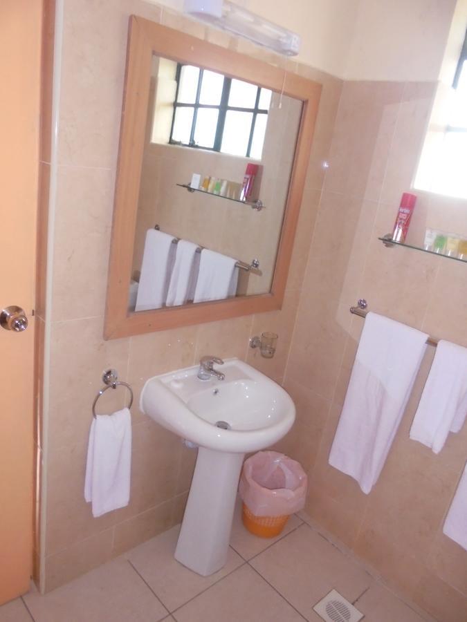 Maanzoni Lodge Limited Athi River Zewnętrze zdjęcie